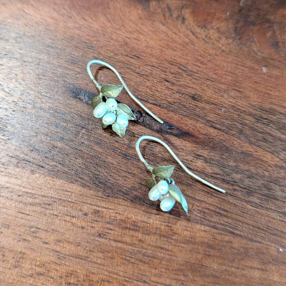 Myrtle Wire Earrings by Michael Michaud